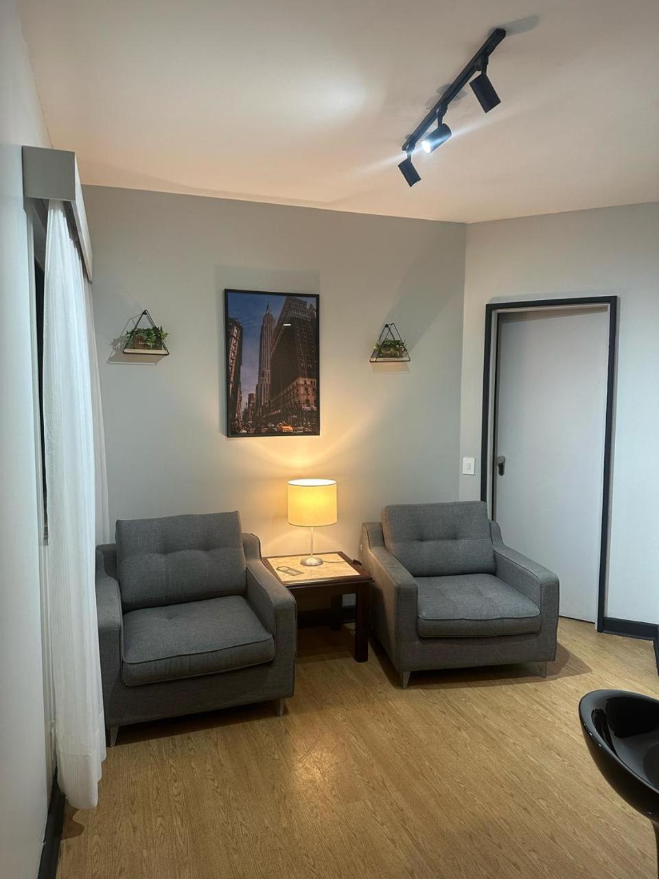 Apartamento Flat Service E Sala E Garagem *